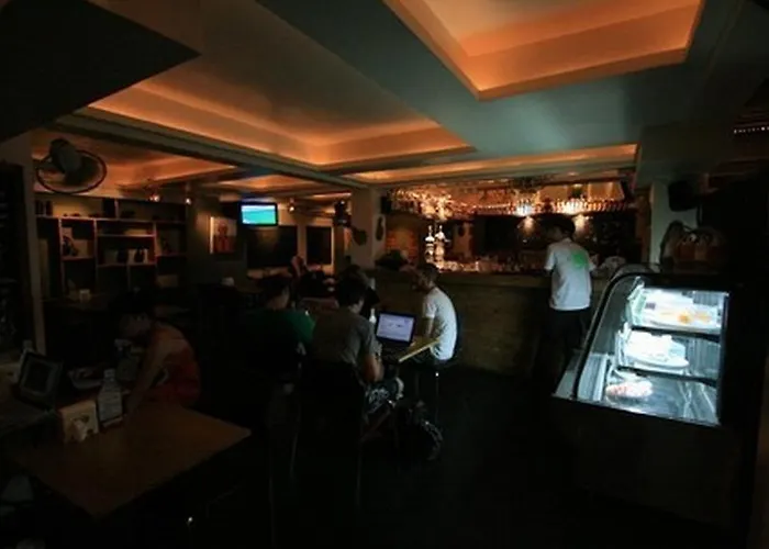 Gh Hostel Ramkhamhaeng Ostello *