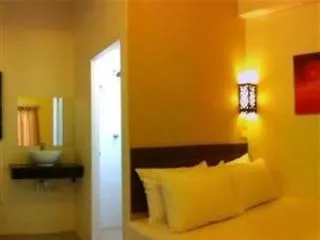 Gh Hostel Ramkhamhaeng Ostello *